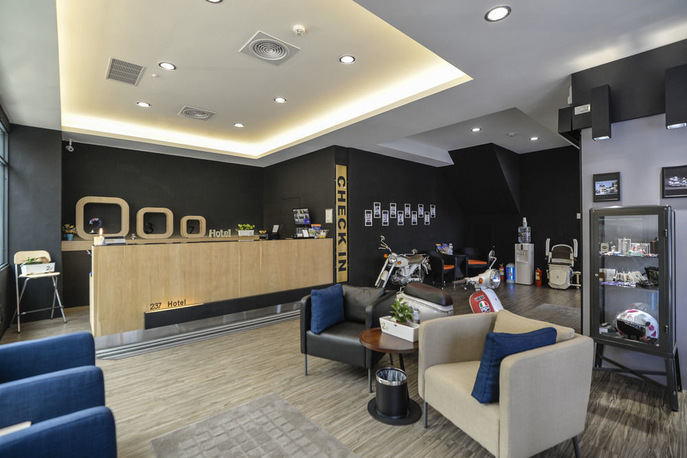 גאושיונג 237 Hotel מראה חיצוני תמונה